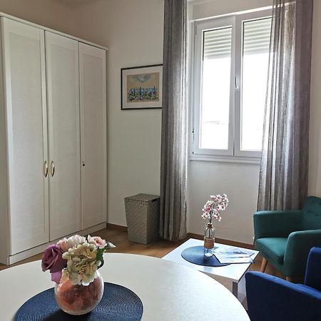 Oasis Apartment ザダル エクステリア 写真
